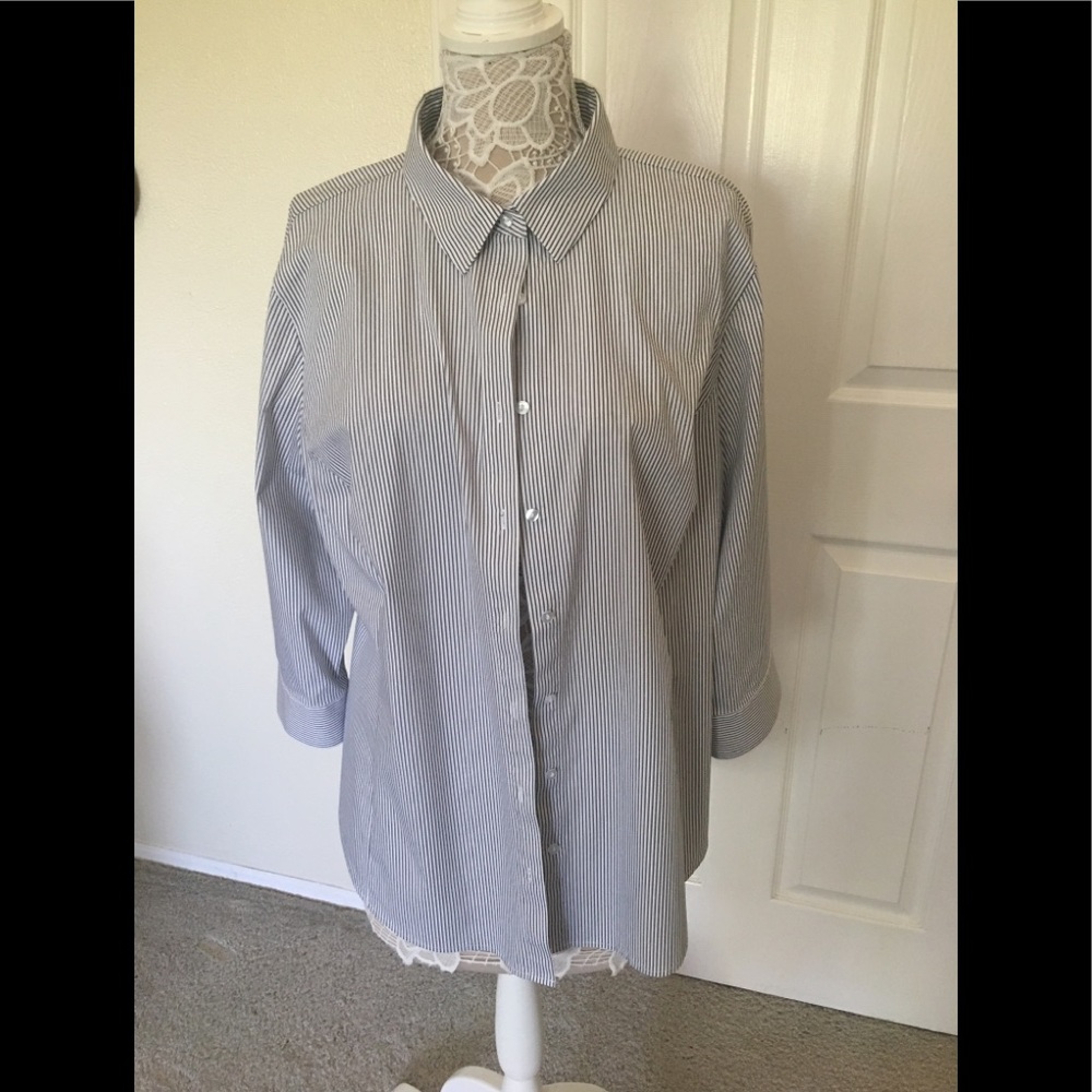 Worthington 2X women’s buttondown shirt